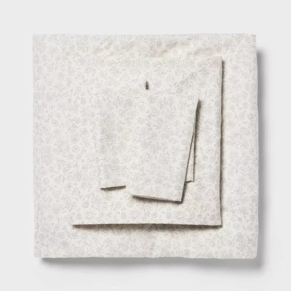 Room Essentials microfiber sheet